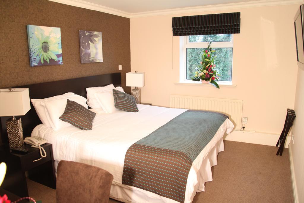 Greenvale Hotel Cookstown Eksteriør billede